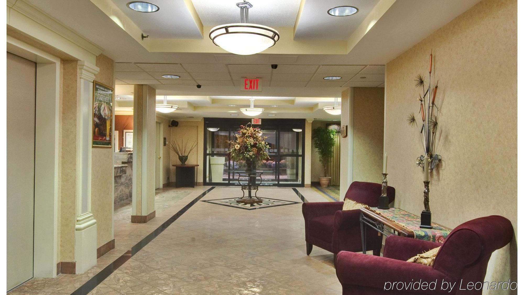 Holiday Inn Hotel & Suites Warren By Ihg Kültér fotó