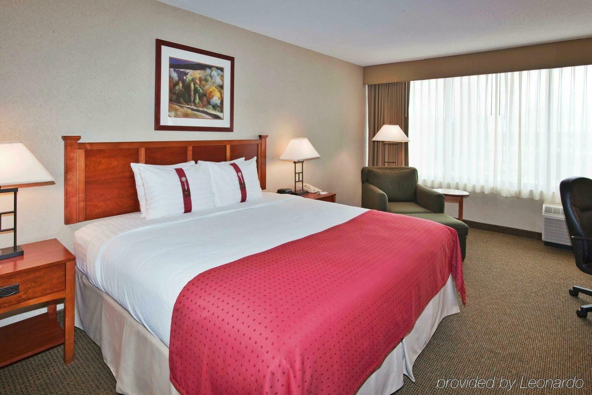 Holiday Inn Hotel & Suites Warren By Ihg Kültér fotó